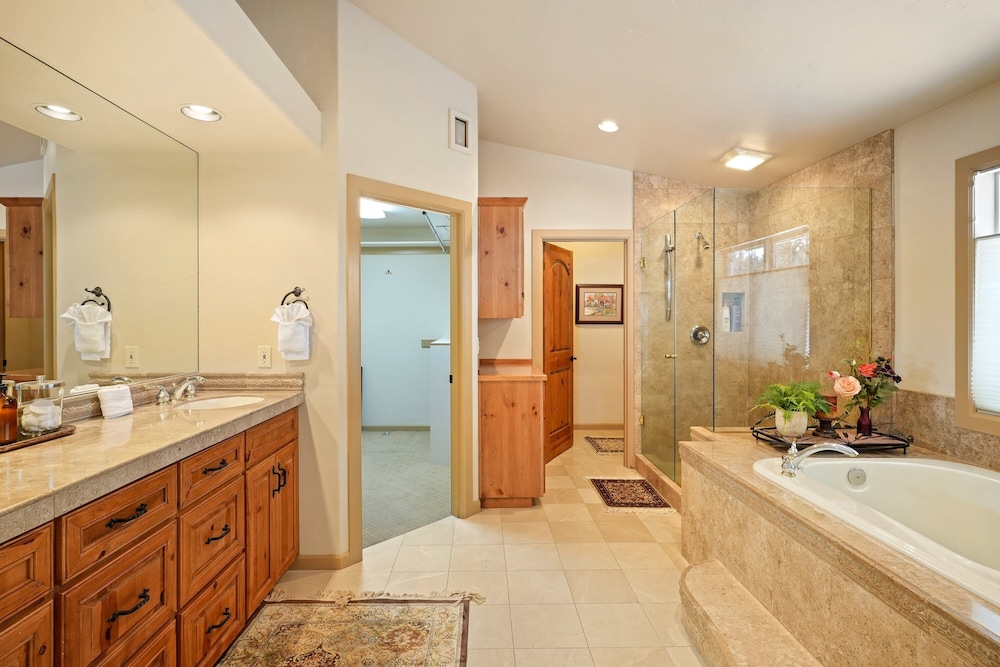 20 Red Cedar 3 Bedroom Home