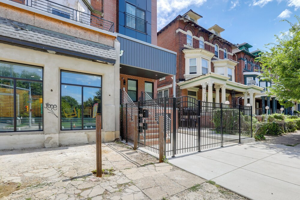 Penthouse Condo w/ Rooftop Deck in Philadelphia!