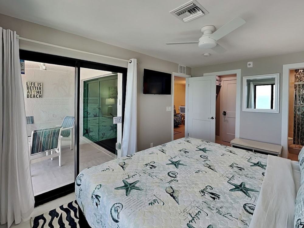Seaside 5 by Distinctive Beach Rentals