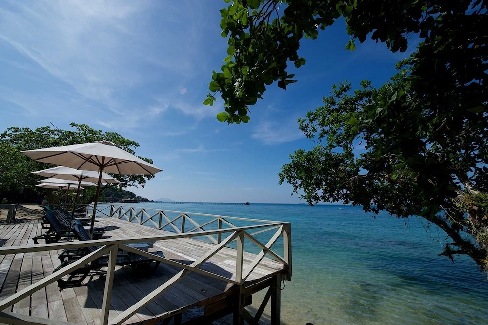 Tunamaya Beach & Spa Resort Tioman Island