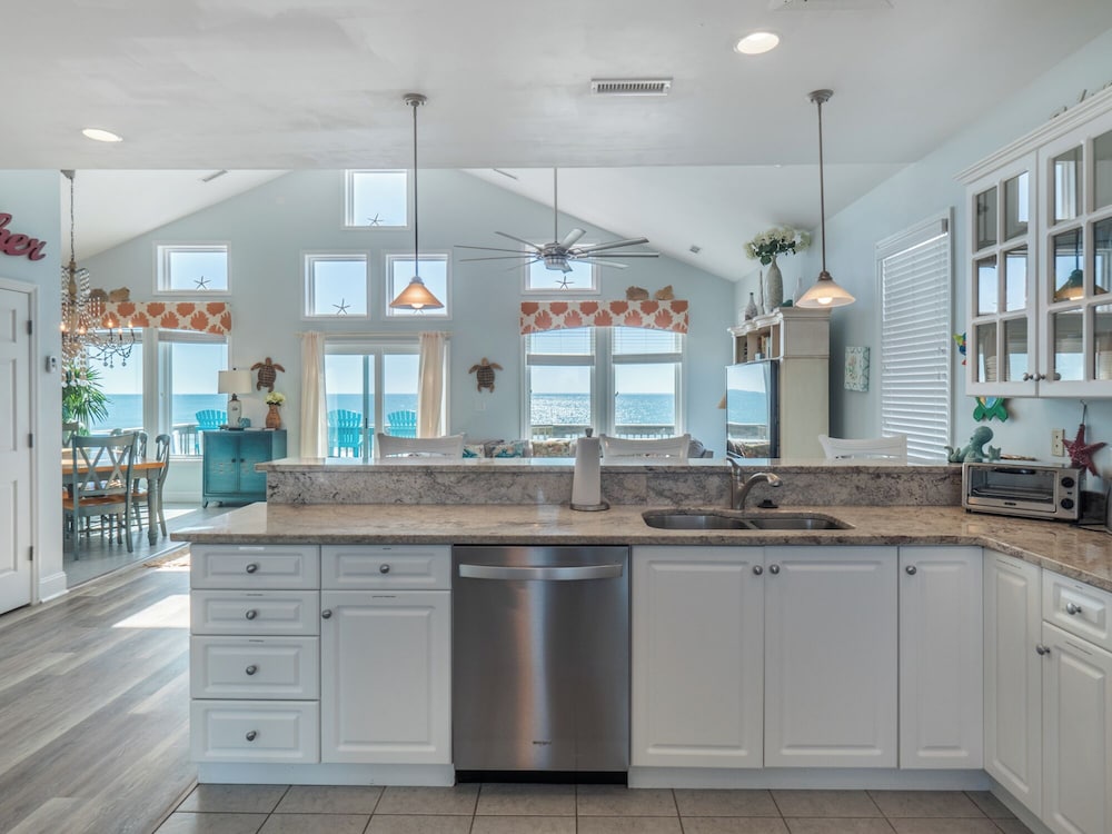 Clamalot by Topsail Realty