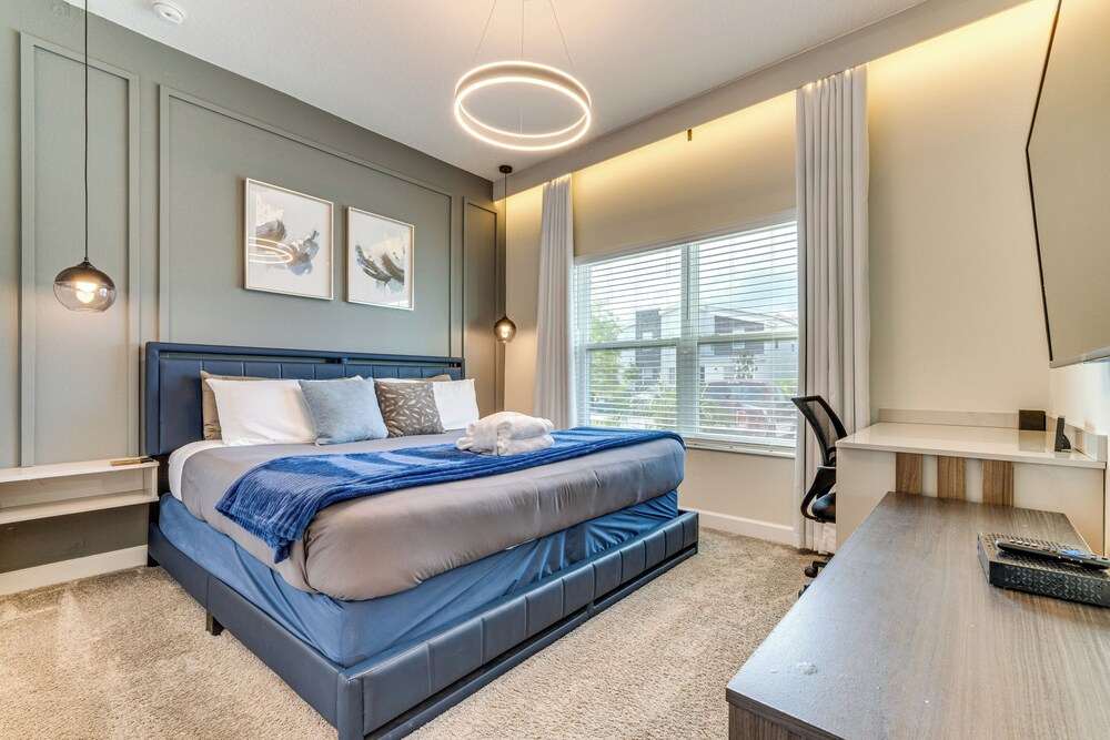 4 Mi to Old Town: Kissimmee Resort Home