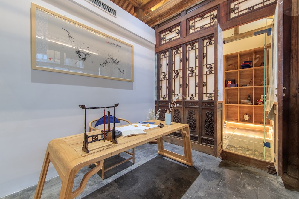 Isvara Flowing Ocean Guesthouse