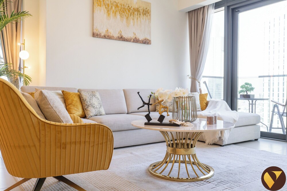 30th Floor Near Burj Khailfa Dubai Mal