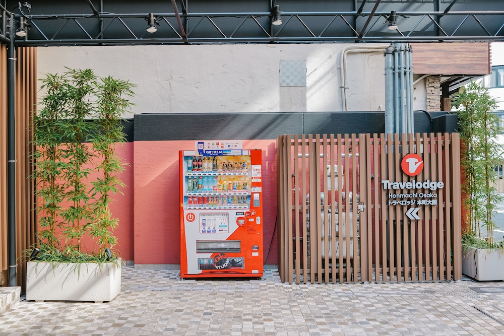 Travelodge Honmachi Osaka 57