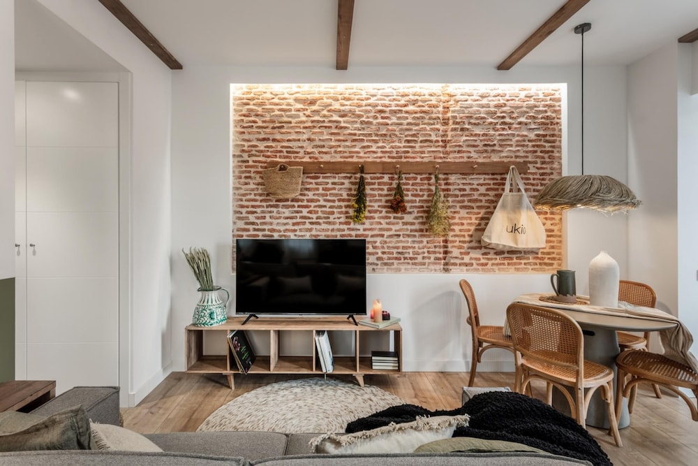 Alcazar - 1 Bedroom and Terrace in Almagro