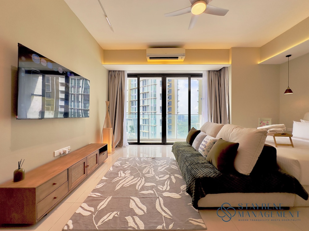 Grand Medini Residence by Stayrene