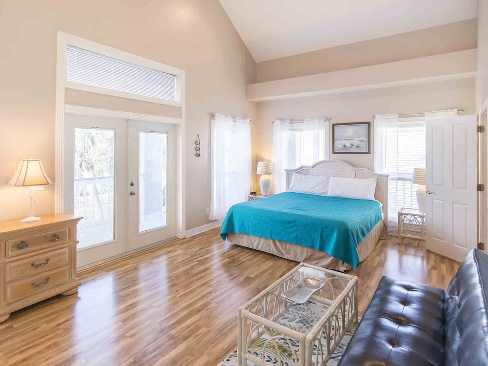 Day Dream by Southern Vacation Rentals view 5