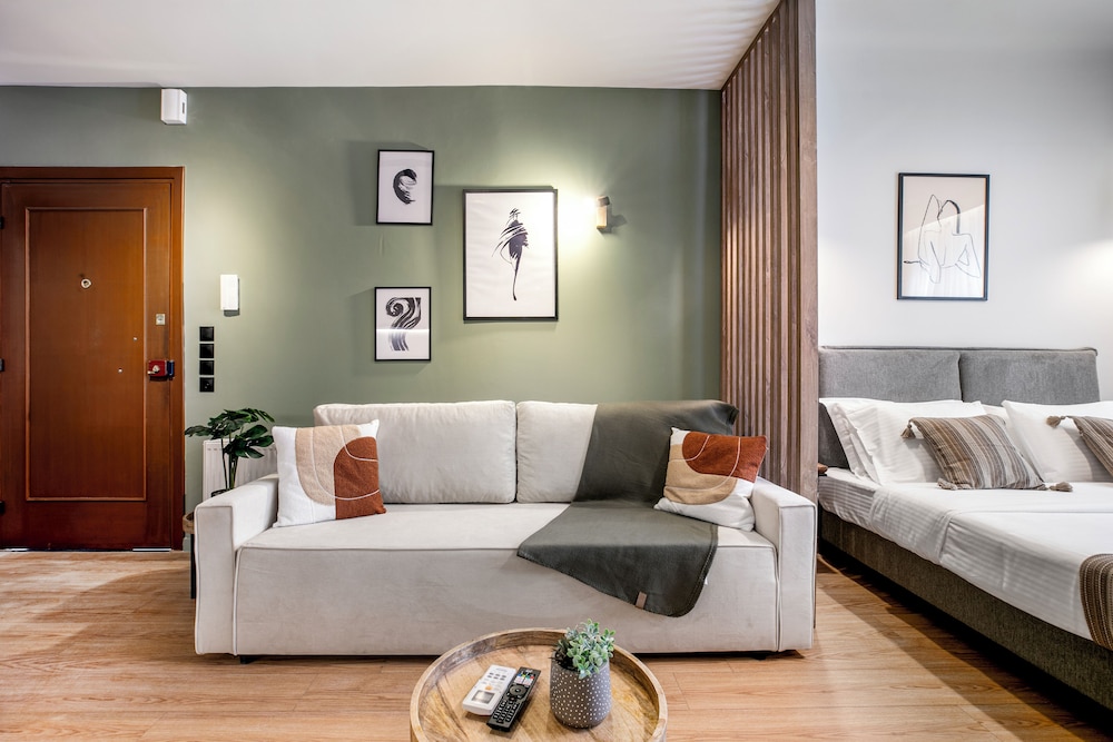 Avia Deluxe Studio- Athens Modern Escape