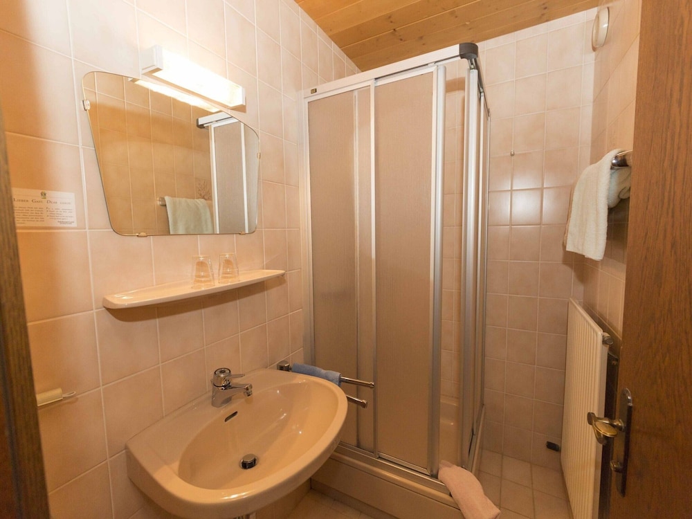 Lovely Apartment on a Farm in Radstadt