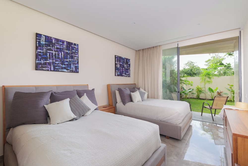 Luxury 2Bed MT D104 By Sandy Powerful