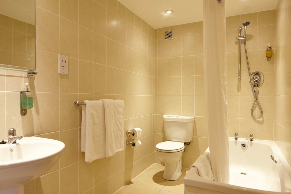 Oxford Vacations - Linton Lodge Hotel, BW Signature Collection - Property Image 69