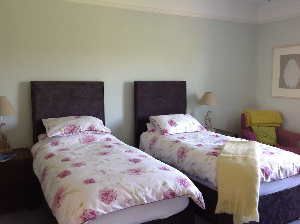 Chichester Vacations - Bolt Hole Earnley - Property Image 18