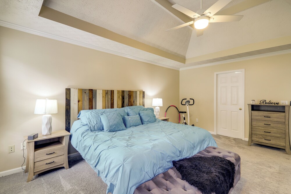 Shop, Fish & Explore: Suburban Home in Loganville!