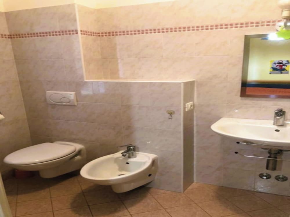 Spacious Flat With Large Terrace-beahost