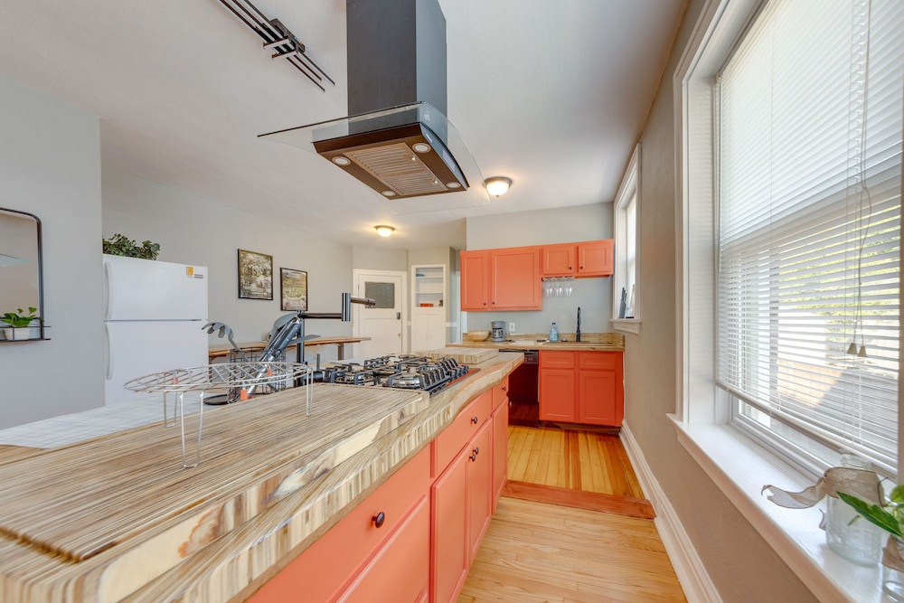 St Louis Vacations - Inviting St Louis Apartment - Great Location! - Property Image 22