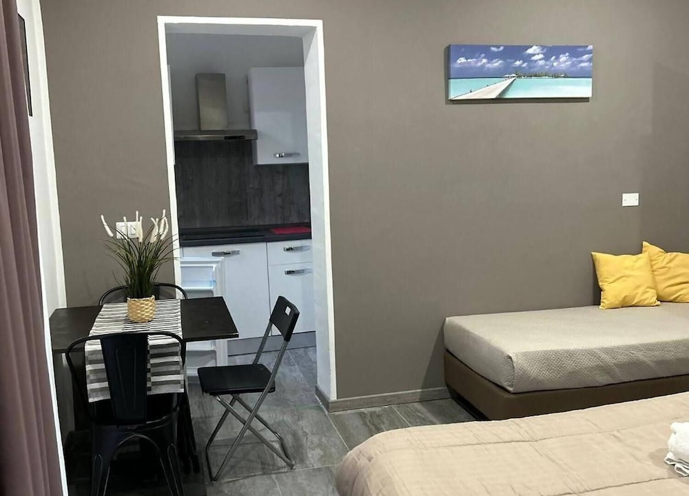 Crisvan Beach Appartment