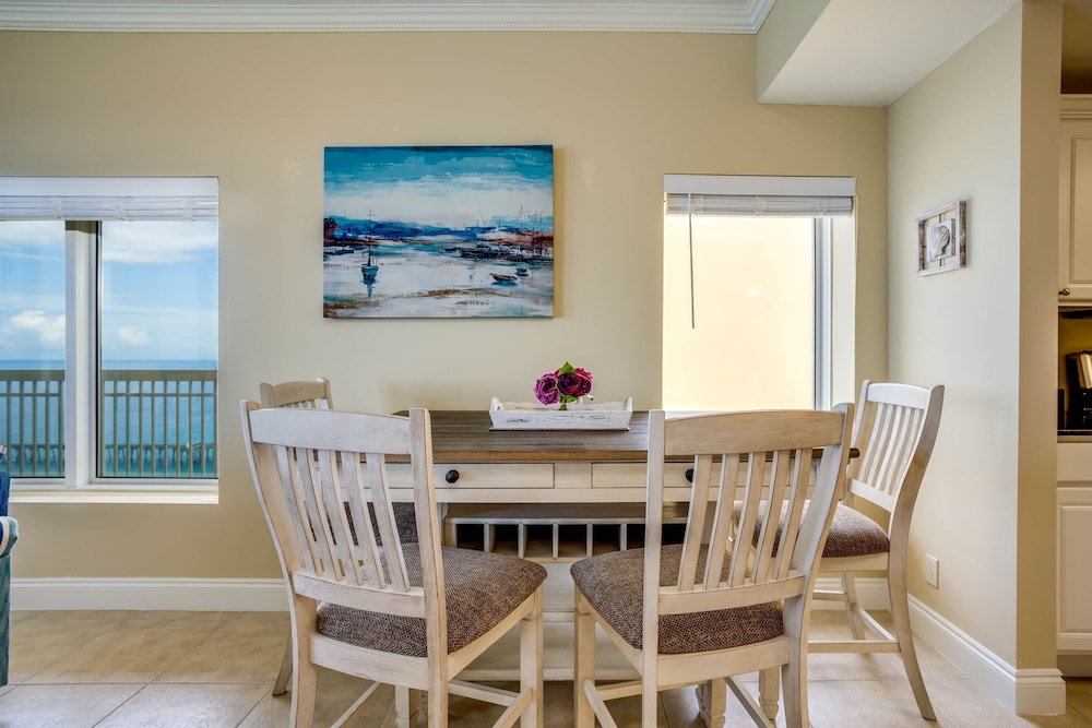Calypso Beach Resort by Panhandle Getaways