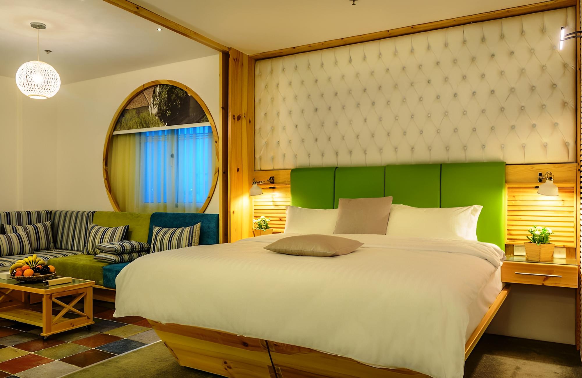 Aquarium Hotel