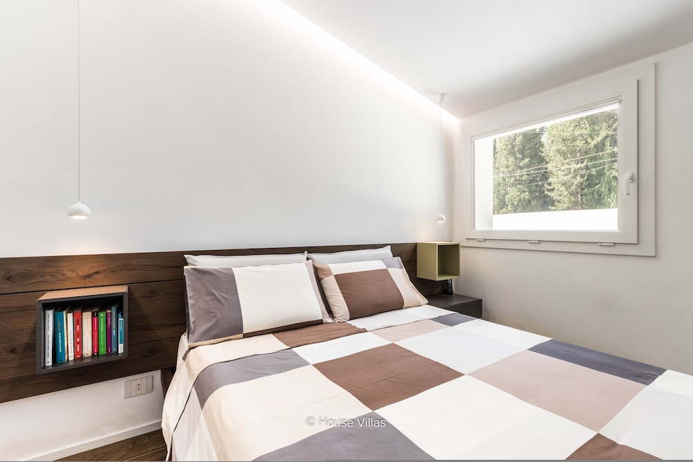 Flaben Luxury Villa in Diano Marina