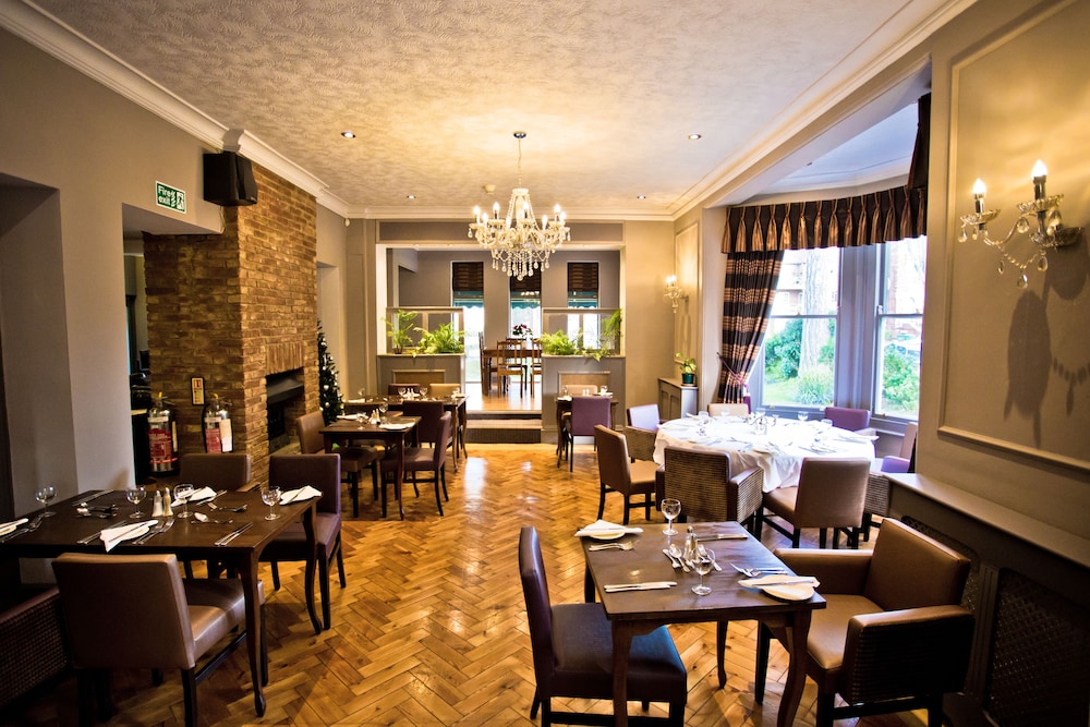 Folkestone Vacations - Wards Hotel - Property Image 6