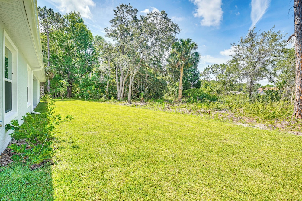 Newly Built Golf Course Home in Palm Coast!