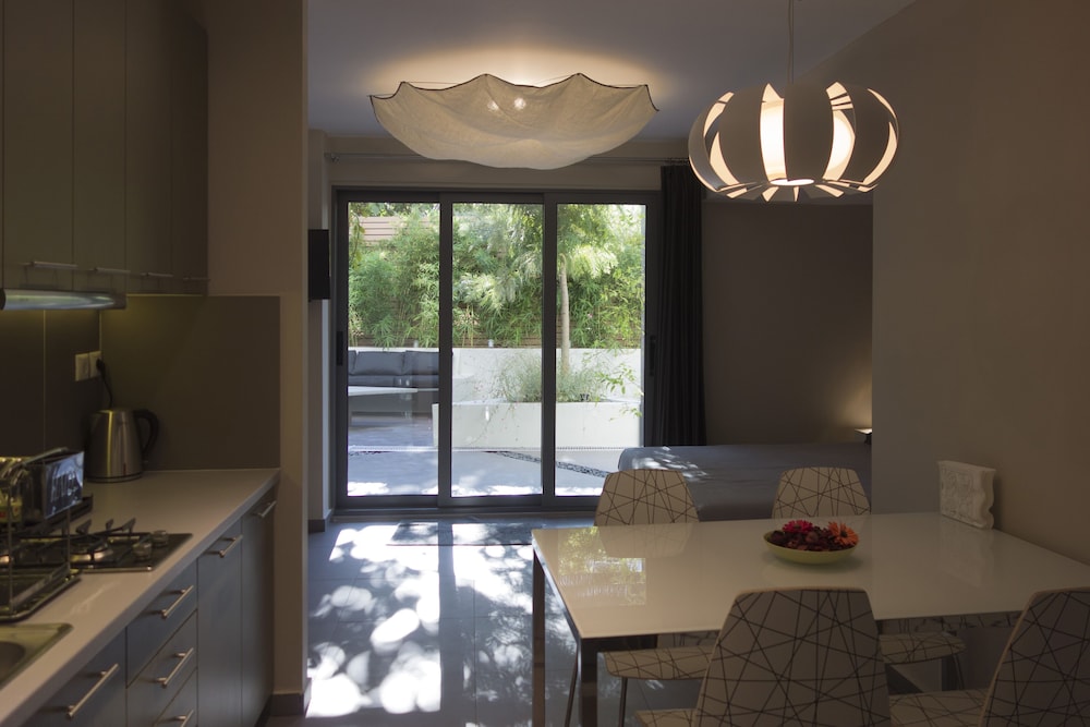 Athens Suites