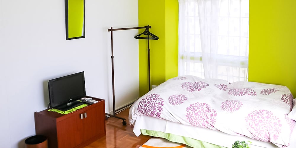 Guest House Shirahama R cafe – Caters to Women - Hostel