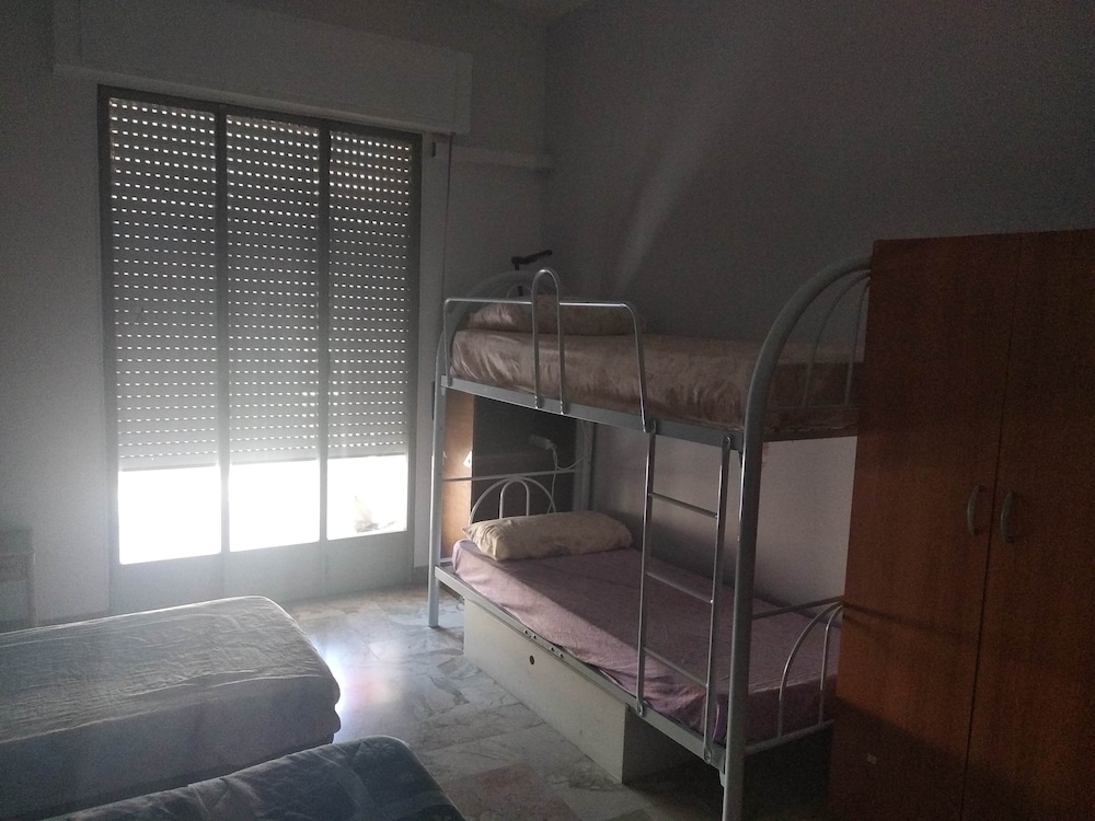 Under40 - Students Apartment - Adults Only