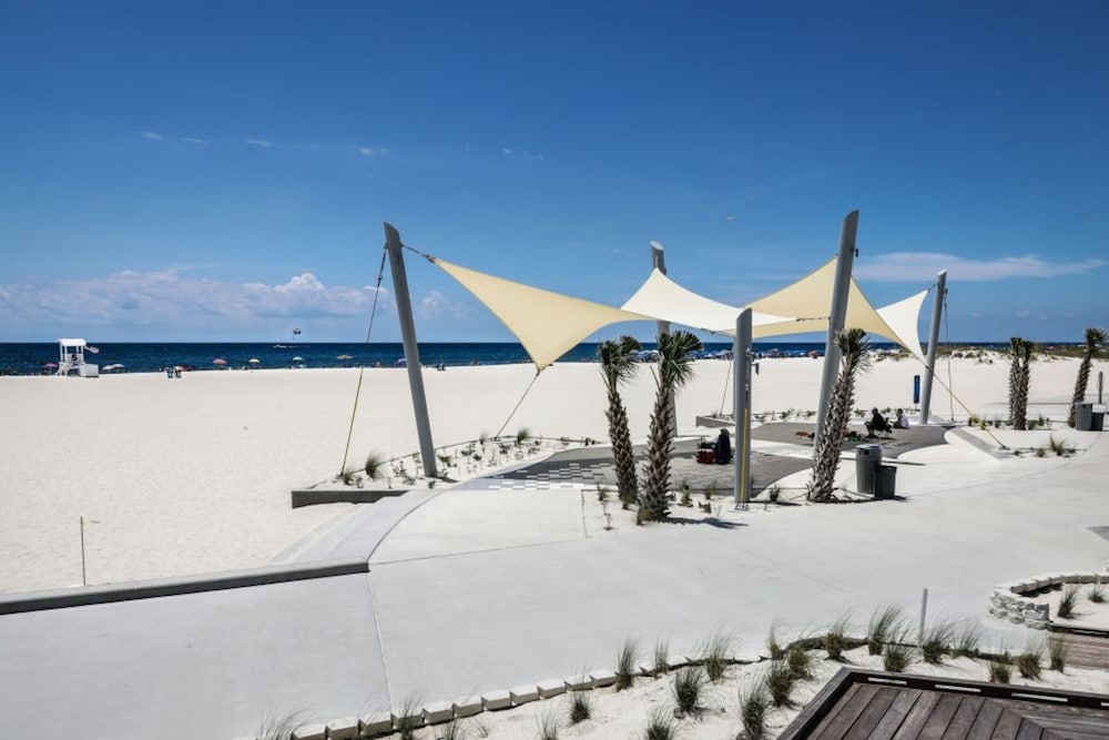 Gulf View 23