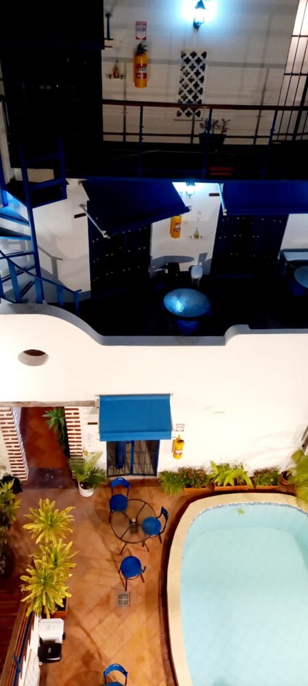 HPT-ST HABITACION DE HOTEL CON VISTA