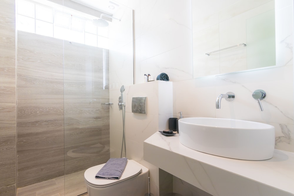 Bella Vista Luxury Apartments photo 4