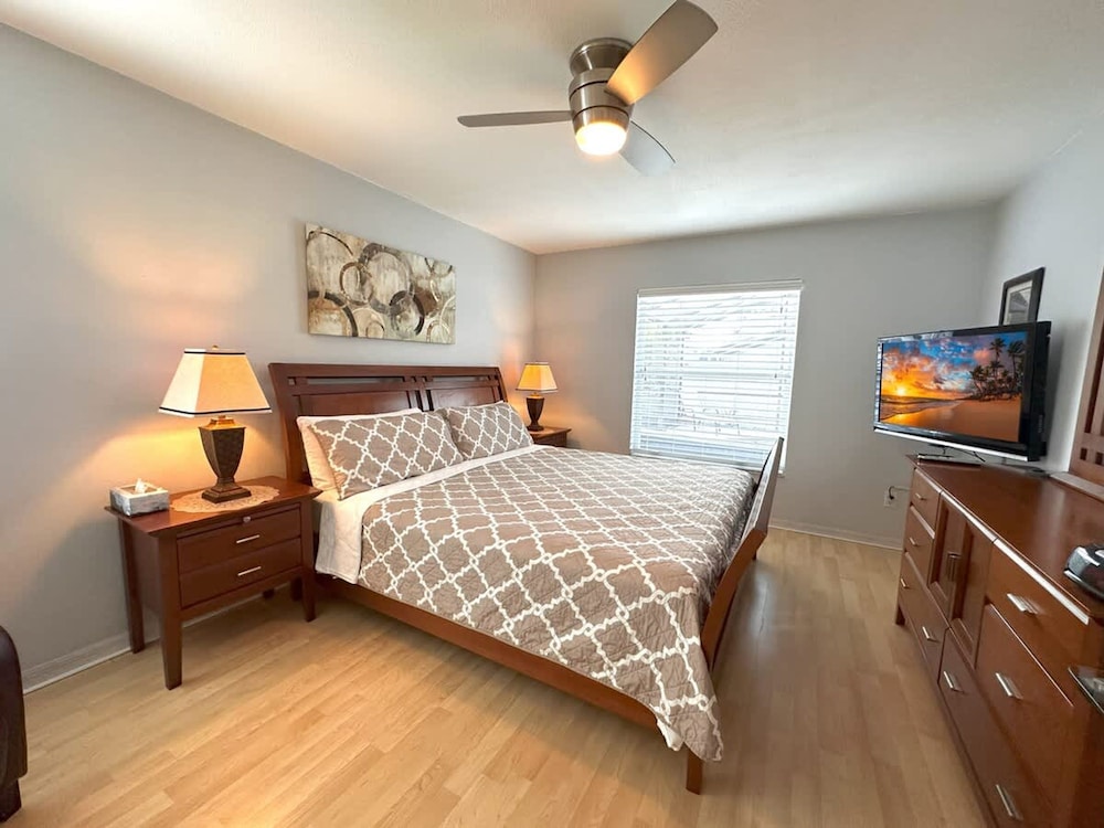 Less Than 10 Minutes From Disney 3Bd Villa With Pool