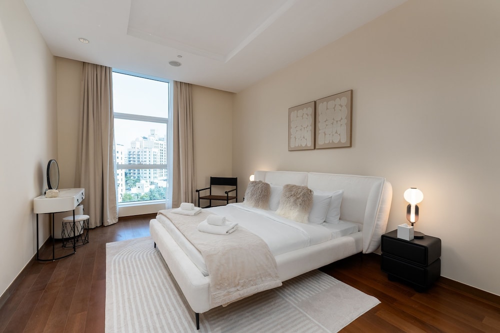 Stunning 3BR at the Palm w Beach Access