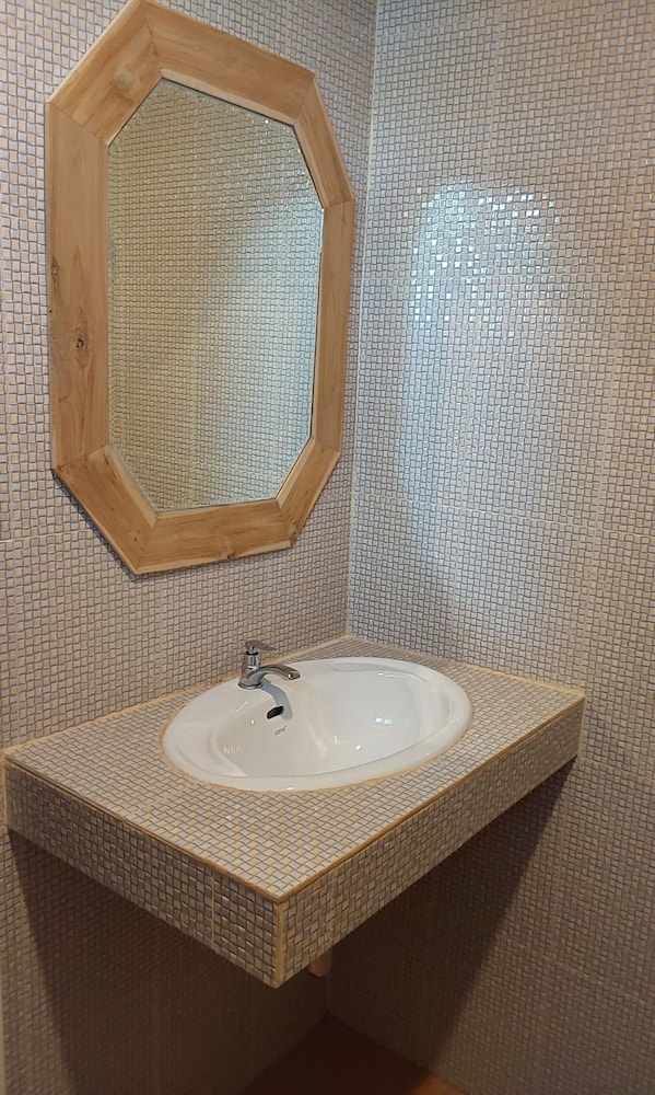 Araya Boutique Hotel