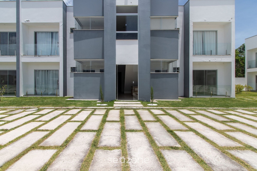 Apartments Near Muta Beach, BA - Rfms