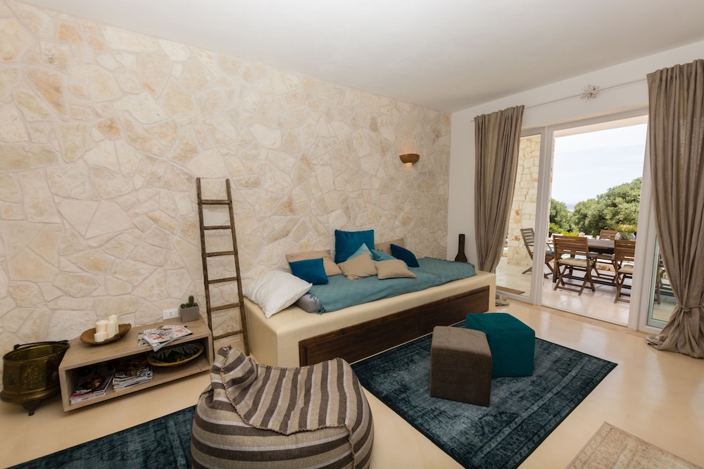 Villa Butterfly