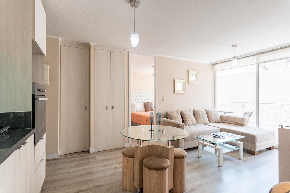 Urban Bright - 2BR TV Wifi Metro