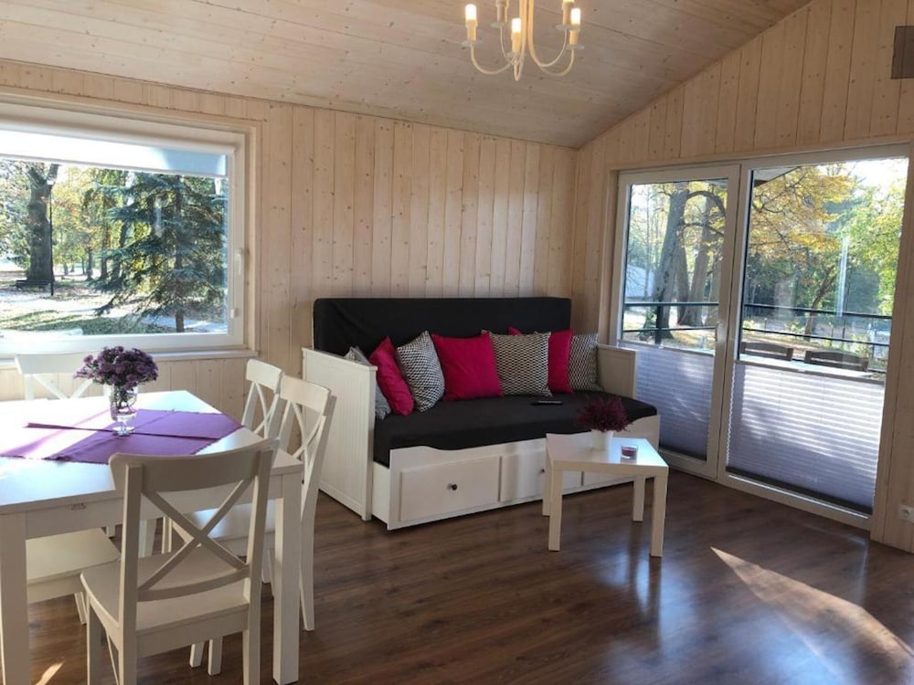 Holiday Homes With a Lake View