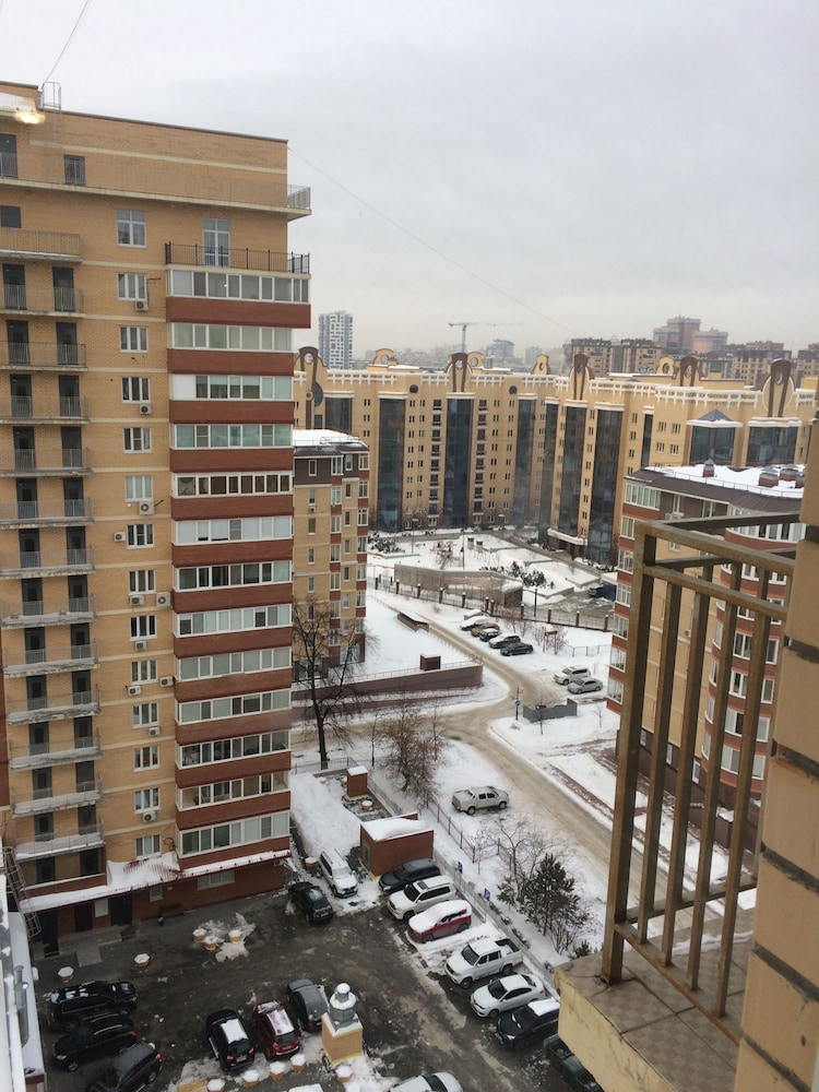 Apartments on Fabrichnaya 9 view 3