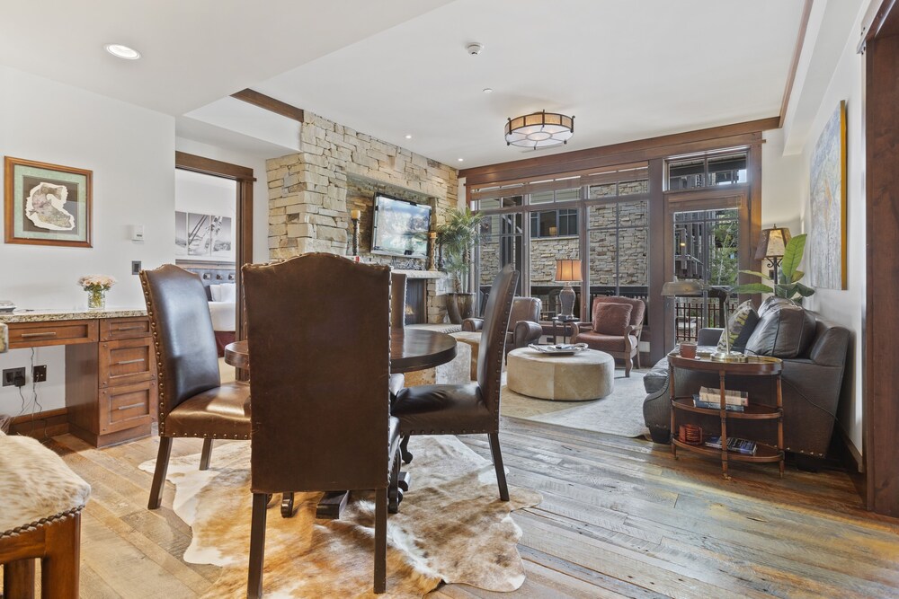Arrowleaf Lodge at Deer Valley Resort - Two Bedroom Residence #301 2 Condo