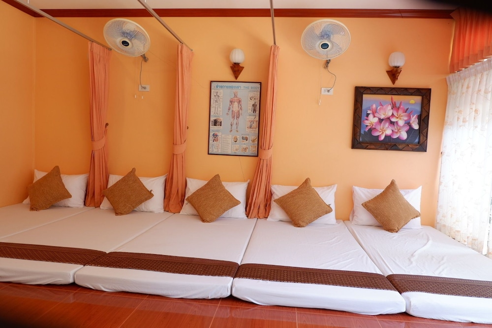 Harmony House - Hostel