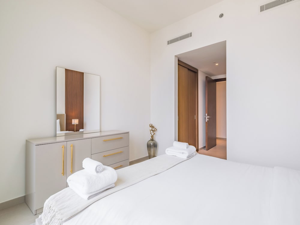 BLVD Heights Residences - Downtown