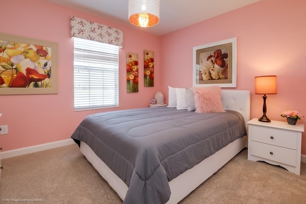 Ultimate 6 Bedroom Storey Lake Home 6 Villa by Redawning - Image 4