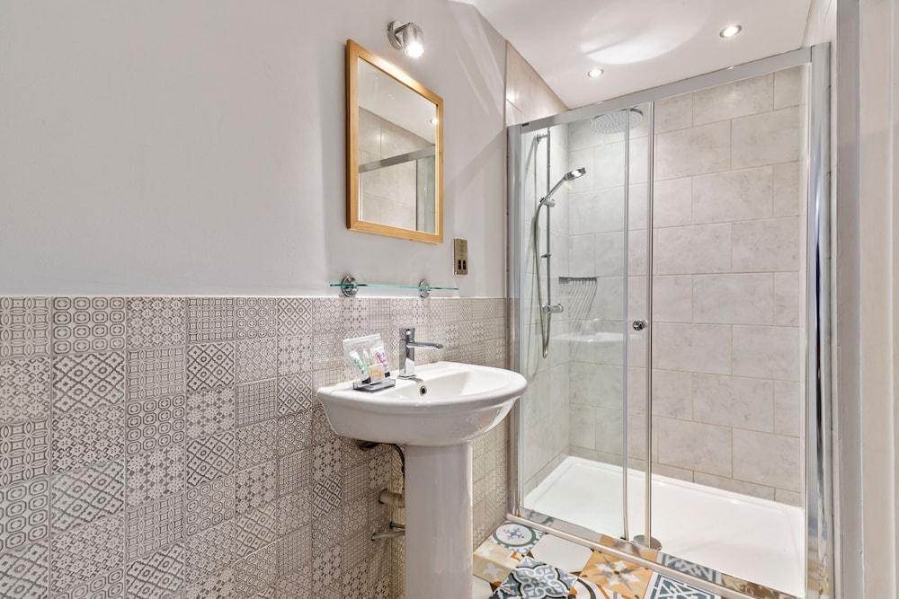 Billycan Penthouse - Tenby Town Centre