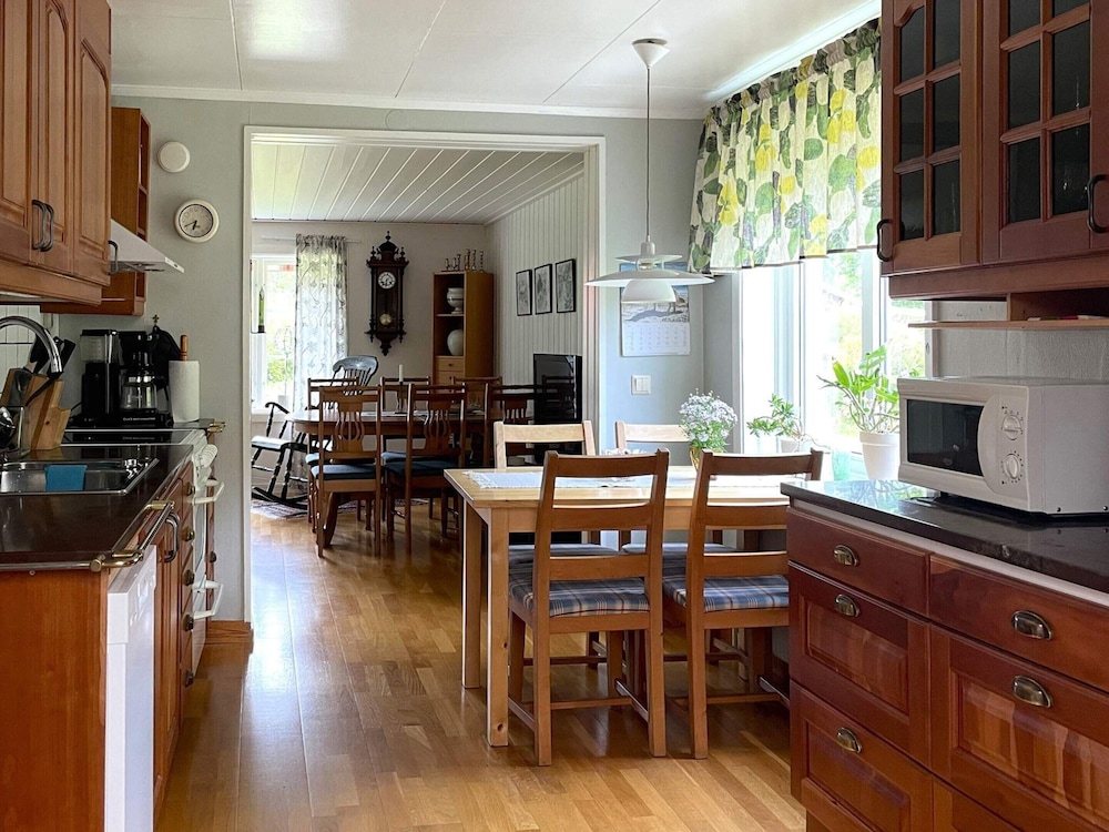 4 Star Holiday Home in Torso view 4
