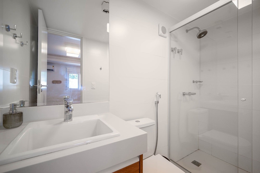 Bz77 Pe na areia Casa jacuzzi 4 suítes