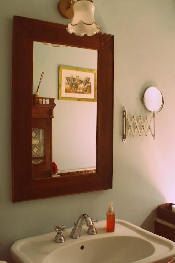 Aldebaran Bed and Breakfast
