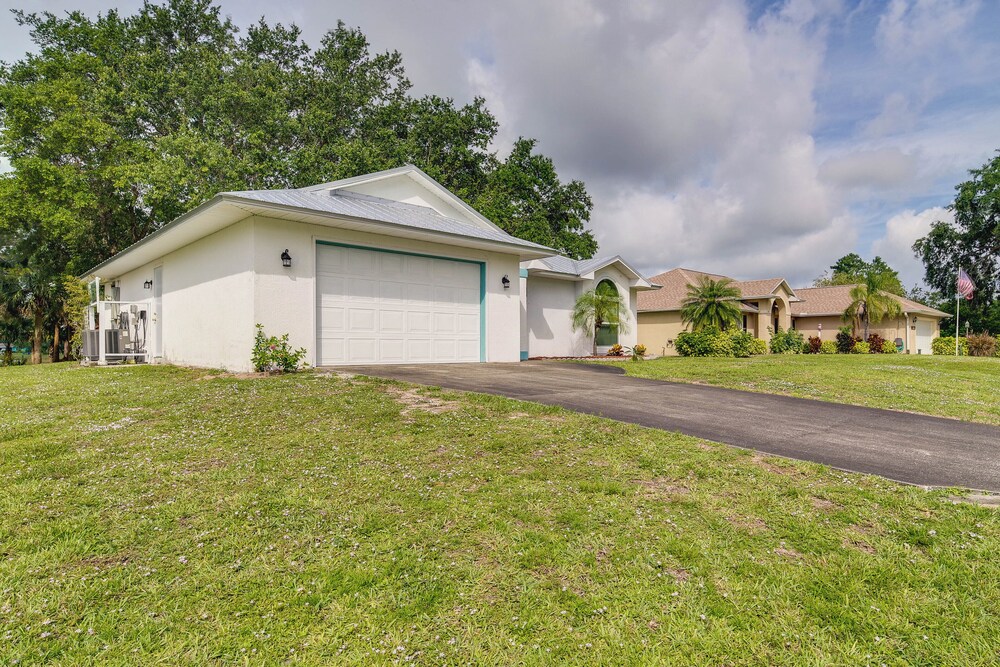 Pet-friendly Sebastian Home: w/ Porch + Lake View! view 5