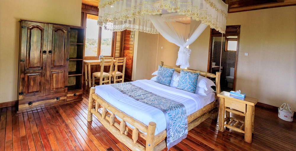 Adere Safari Lodge view 4